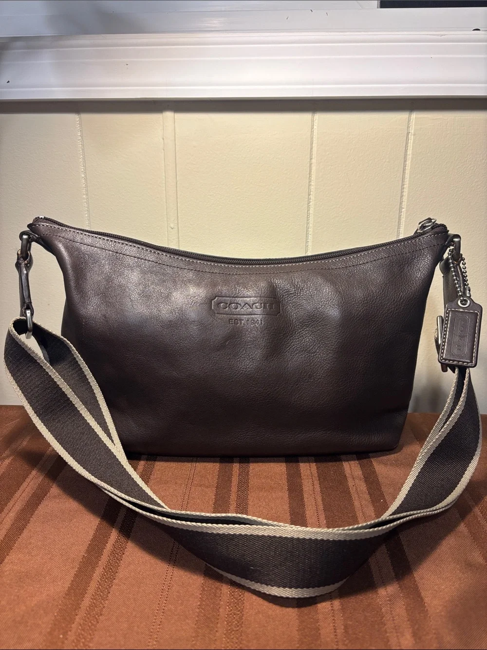 EUC Coach F70559 Brown Leather Messenger Shoulder Bag Webbed Stripe Strap - Picture 1 of 16